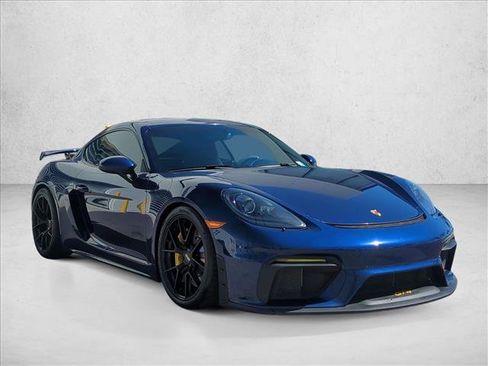 Used 2020 Porsche 718 Cayman GT4 RWD image 3