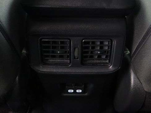 Certified 2025 Toyota RAV4 XLE FWD image 29