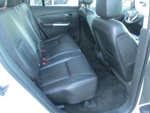 Used 2013 Ford Edge Limited image 13