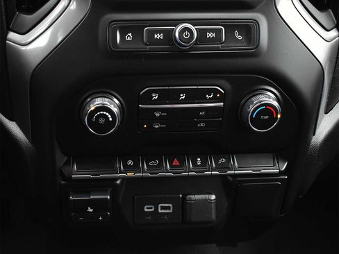 Used 2022 Chevrolet Silverado 1500 Custom w/ Rally Edition image 18