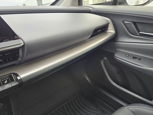 Used 2023 Toyota Prius XLE image 12