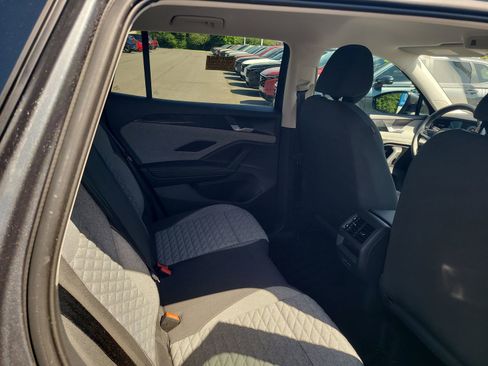 Used 2025 Volkswagen Tiguan S FWD image 24