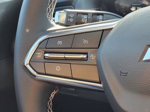 New 2026 Chevrolet Traverse LT image 13