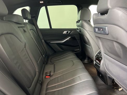 Used 2021 BMW X5 xDrive40i w/ Convenience Package image 16