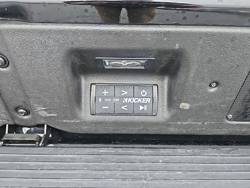 Used 2024 GMC Sierra 2500 Denali Ultimate w/ Max Trailering Package image 23