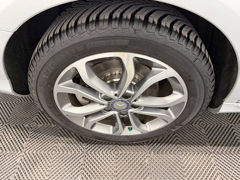 Used 2016 Mercedes-Benz C 300 4MATIC Sedan image 42