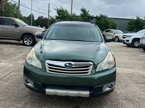 Used 2012 Subaru Outback 2.5i Limited w/ Moonroof Pkg AWD/4WD image 2