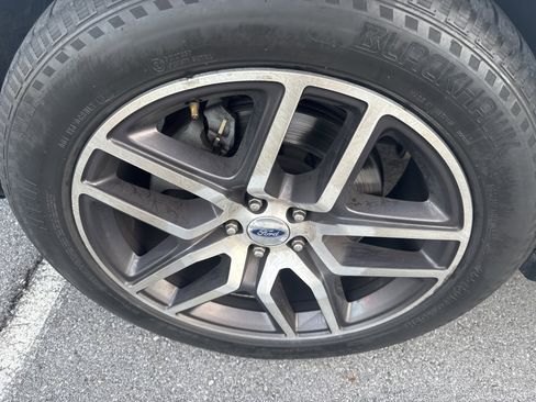 Used 2016 Ford Explorer Sport w/ Equipment Group 401A image 10