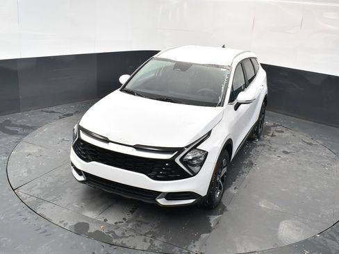 Certified 2023 Kia Sportage EX image 29