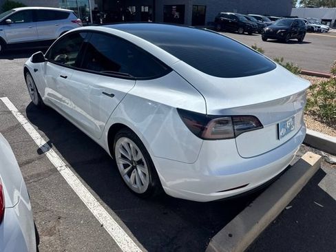 Used 2023 Tesla Model 3 Standard Range RWD image 4
