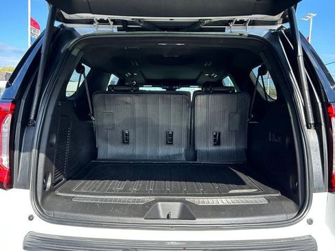 Used 2023 GMC Yukon XL Denali image 26