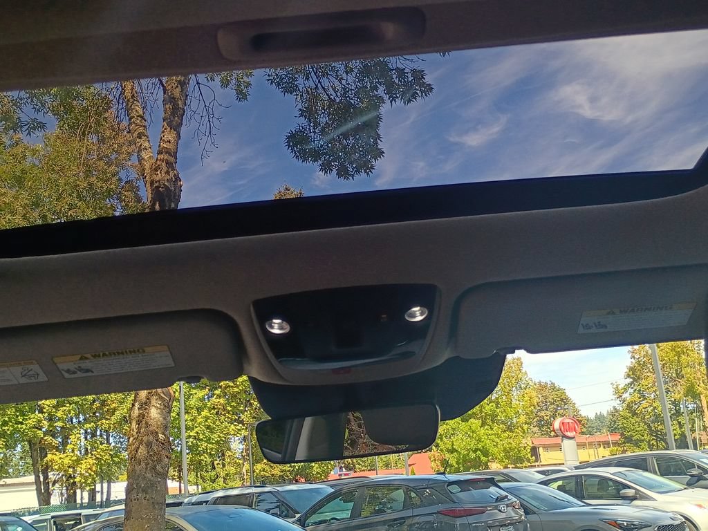 Used 2023 Kia Niro FWD image 24