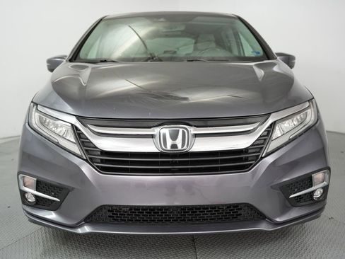 Used 2018 Honda Odyssey Elite image 3