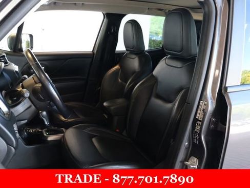 Used 2021 Jeep Renegade Limited w/ Sun & Sound Group AWD/4WD image 15