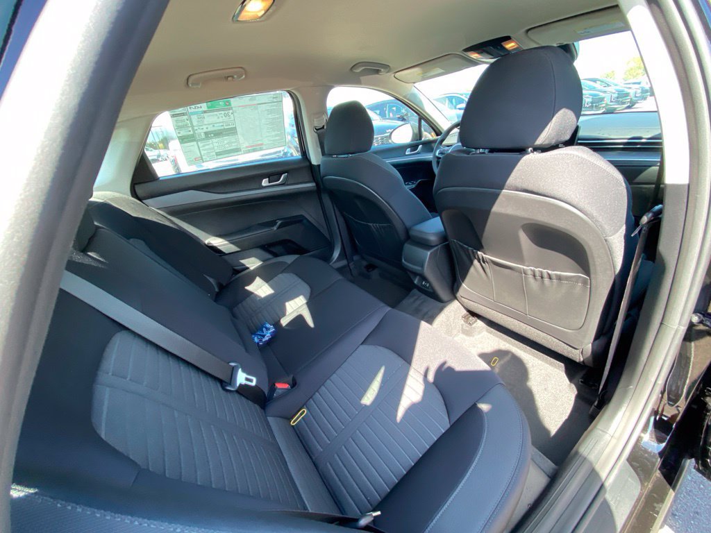 New 2026 Kia K5 LXS FWD image 24