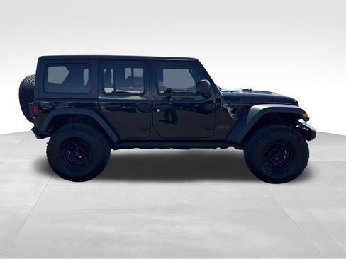 Used 2018 Jeep Wrangler Unlimited Rubicon AWD/4WD image 7