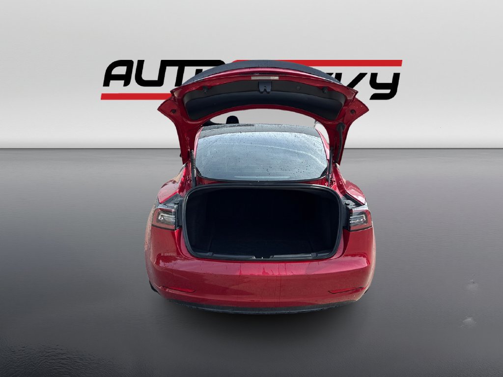 Used 2021 Tesla Model 3 Performance AWD/4WD image 18