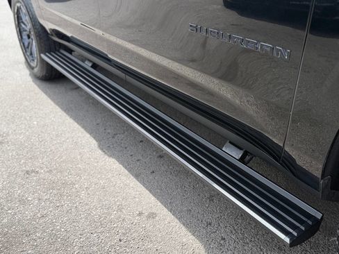 Used 2021 Chevrolet Suburban High Country image 37