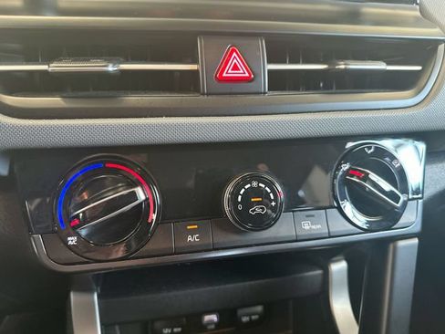 Certified 2024 Kia Seltos LX AWD/4WD image 18