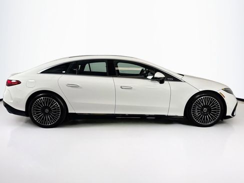 Used 2023 Mercedes-Benz EQS 580 4MATIC Sedan image 4