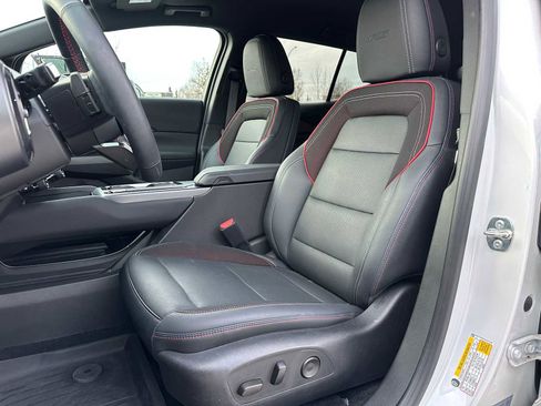 Used 2024 Chevrolet Equinox EV RS image 21