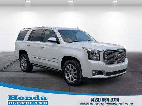 Used 2017 GMC Yukon Denali w/ Open Road Package AWD/4WD image 1