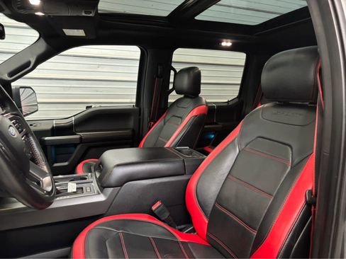 Used 2018 Ford F150 Lariat w/ Equipment Group 502A Luxury image 11