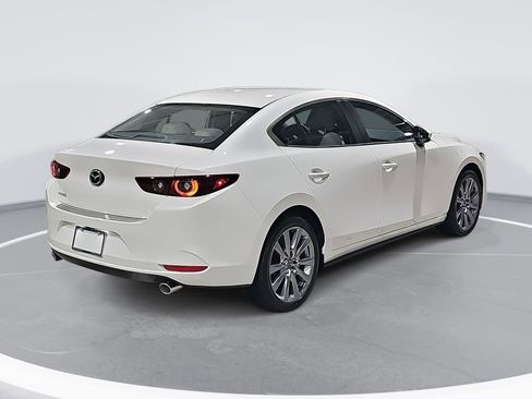 New 2026 MAZDA MAZDA3 2.5 S Sedan w/ Preferred Pkg image 5
