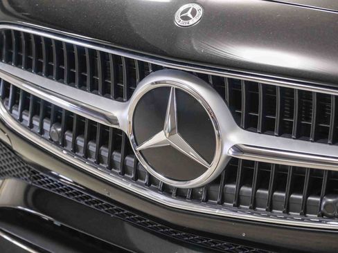 Certified 2025 Mercedes-Benz C 300 Sedan image 13