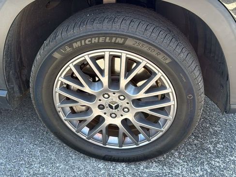 Certified 2022 Mercedes-Benz GLE 450 4MATIC image 10