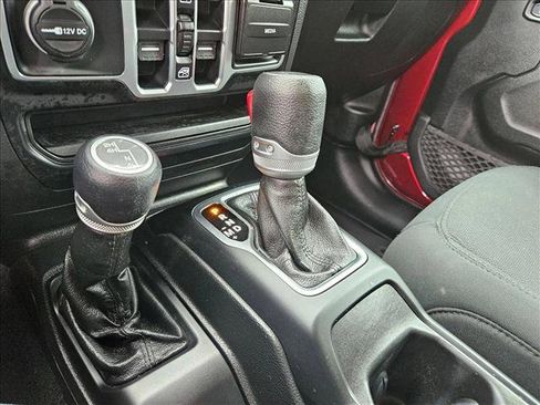 Used 2021 Jeep Wrangler Unlimited Sport image 12