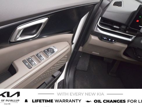 New 2026 Kia Carnival LXS image 27