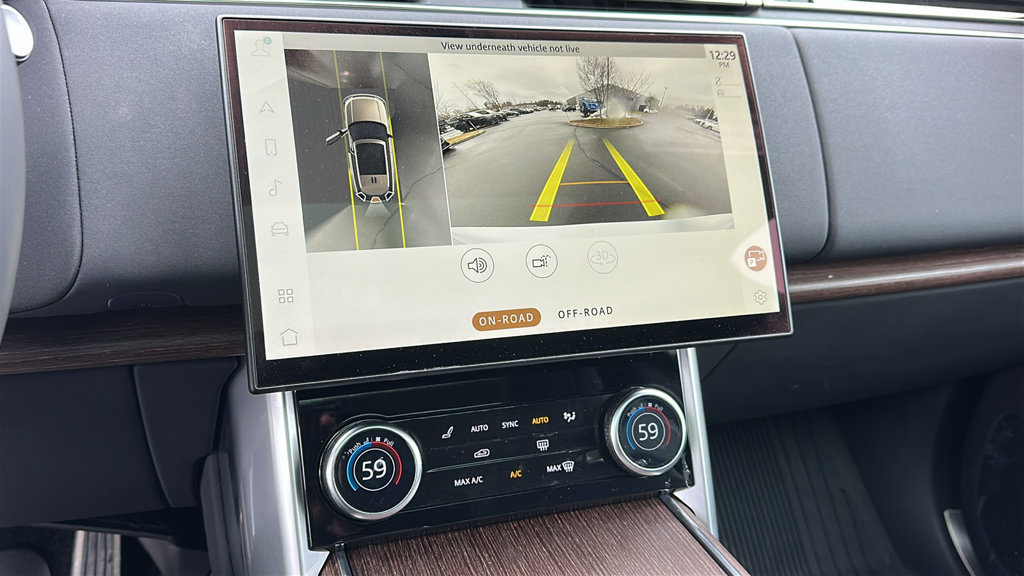 Certified 2023 Land Rover Range Rover SE AWD/4WD image 17