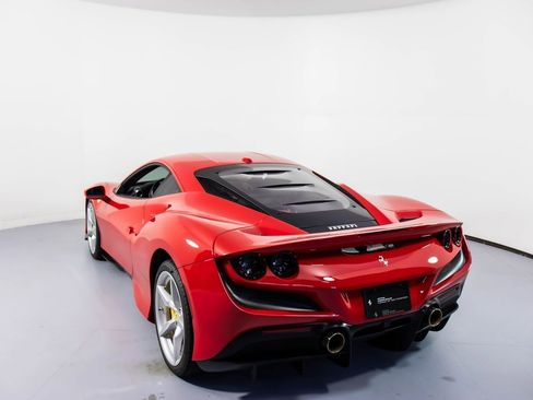 Certified 2022 Ferrari F8 Tributo image 24