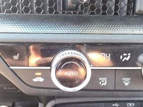 Used 2025 Honda CR-V Sport image 15