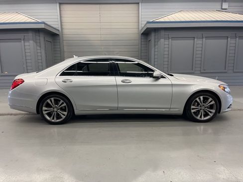 Used 2016 Mercedes-Benz S 550 4MATIC Sedan image 8