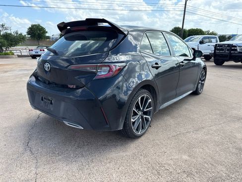 Used 2021 Toyota Corolla XSE FWD image 7