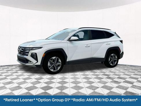 New 2025 Hyundai Tucson SEL image 2