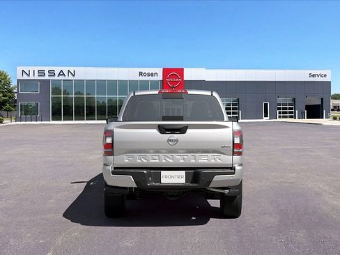 New 2026 Nissan Frontier SV w/ Tow Package AWD/4WD image 12