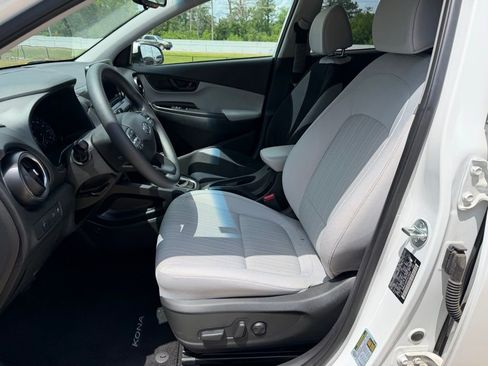 Used 2023 Hyundai Kona SEL image 10