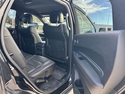 Used 2018 Dodge Durango R/T w/ Technology Group image 17