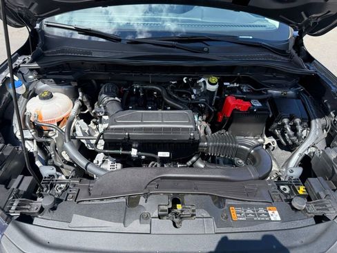 Used 2023 Ford Escape AWD image 53