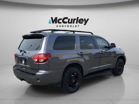 Used 2020 Toyota Sequoia TRD Pro AWD/4WD image 7