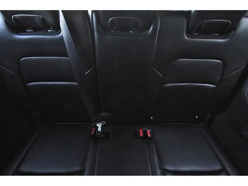 Used 2025 Nissan Pathfinder SL image 16