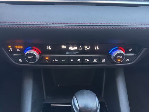 Used 2021 MAZDA MAZDA6 Carbon Edition image 14