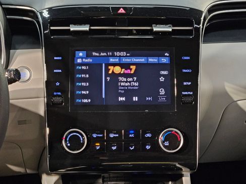 Used 2023 Hyundai Tucson SEL FWD image 16