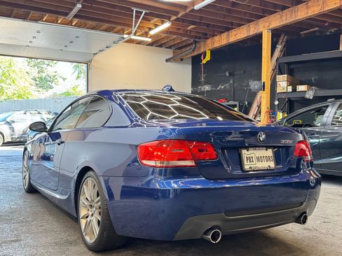 Used 2009 BMW 335i Coupe image 4
