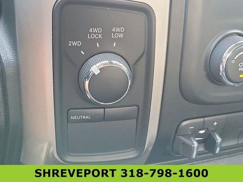 Used 2017 RAM 2500 SLT AWD/4WD image 33