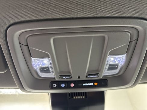 Used 2024 GMC Sierra 2500 SLE w/ SLE Convenience Package image 20