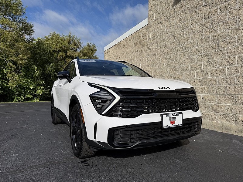 Used 2025 Kia Sportage X-Line w/ Premium Package AWD/4WD image 1